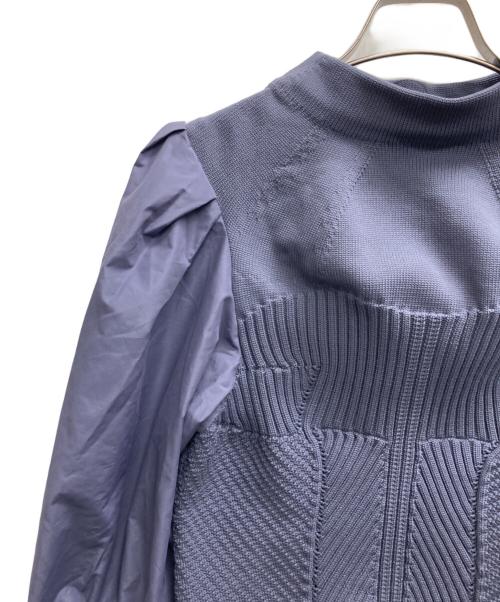 FRAY ID（フレイ アイディー）FRAY ID (フレイ アイディー) タフタスリーブホールガーメントニット ブルー サイズ:ONE　SIZEの古着・服飾アイテム