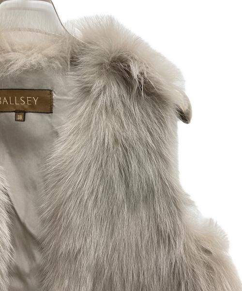 BALLSEY（ボールジィ）BALLSEY (ボールジィ) フォックスファーベスト グレージュ サイズ:38の古着・服飾アイテム