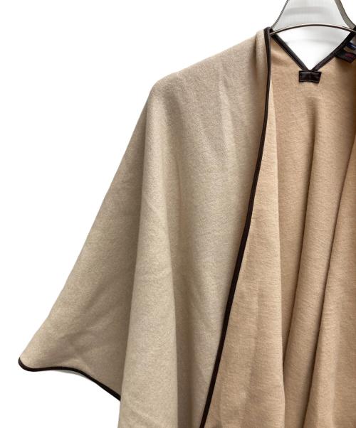 TOMORROW LAND collection（トゥモローランドコレクション）TOMORROW LAND collection (トゥモローランドコレクション) ウールコットンダブルフェイス ポンチョ アイボリー サイズ:36の古着・服飾アイテム