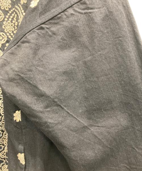 45R（フォーティファイブ・アール）45R (フォーティファイブ・アール) 刺繍デニムコート インディゴの古着・服飾アイテム