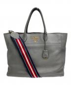 PRADAプラダ）の古着「2WAYトートバッグ」｜グレー