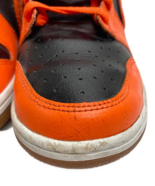 NIKE（ナイキ）NIKE (ナイキ) Dunk High University Chenille Swoosh ブラック×オレンジ サイズ:28.5の古着・服飾アイテム