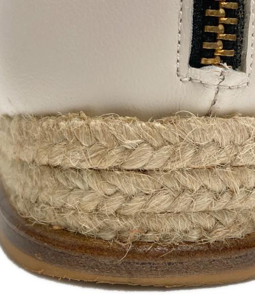 PELLICO SUNNY（ペリーコサニー）PELLICO SUNNY (ペリーコサニー) アンクルストラップサンダル ホワイト サイズ:38の古着・服飾アイテム