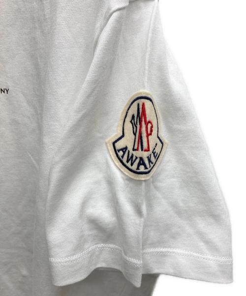 MONCLER（モンクレール）MONCLER (モンクレール) AWAKE (アウェイク) ロゴワッペンプリントTシャツ ホワイト サイズ:Mの古着・服飾アイテム