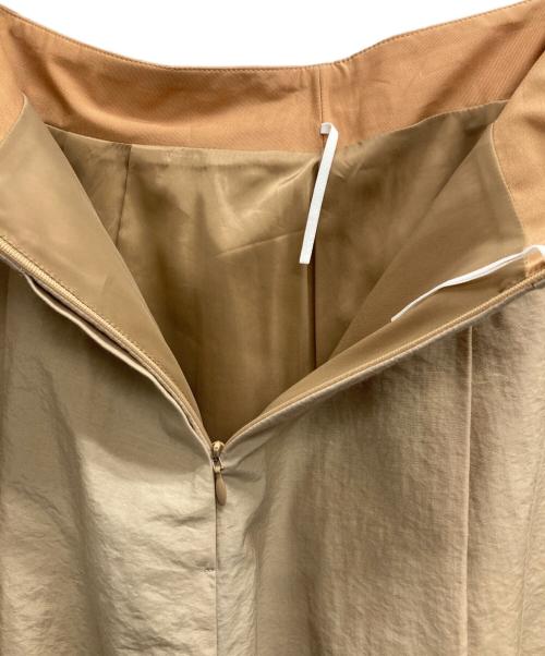 MACKINTOSH LONDON（マッキントッシュ ロンドン）MACKINTOSH LONDON (マッキントッシュ ロンドン) スカート ベージュ サイズ:36の古着・服飾アイテム