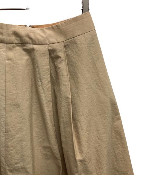 MACKINTOSH LONDON（マッキントッシュ ロンドン）MACKINTOSH LONDON (マッキントッシュ ロンドン) スカート ベージュ サイズ:36の古着・服飾アイテム