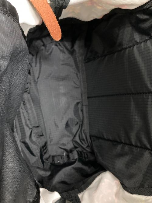 GREGORY（グレゴリー）GREGORY (グレゴリー) ファインディ ガーデンタペストリー ブラック×グリーンの古着・服飾アイテム