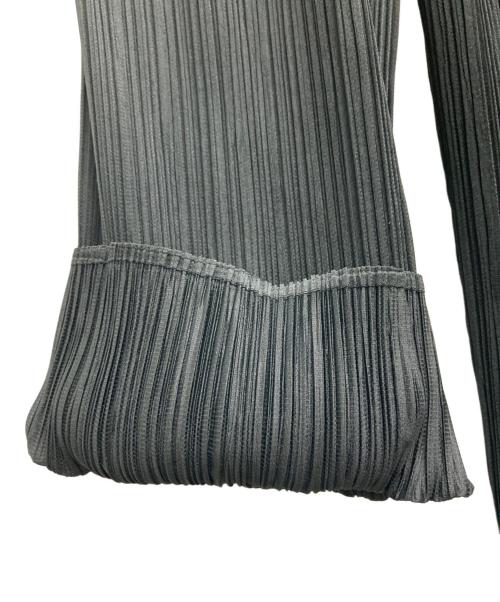 ISSEY MIYAKE（イッセイミヤケ）ISSEY MIYAKE (イッセイミヤケ) プリーツパンツ ブラック サイズ:XSの古着・服飾アイテム