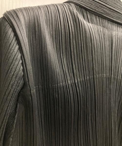 PLEATS PLEASE（プリーツプリーズ）PLEATS PLEASE (プリーツプリーズ) プリーツシャツ ブラック サイズ:3の古着・服飾アイテム