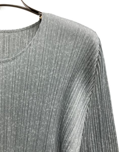 PLEATS PLEASE（プリーツプリーズ）PLEATS PLEASE (プリーツプリーズ) プリーツカットソー グレー サイズ:3の古着・服飾アイテム