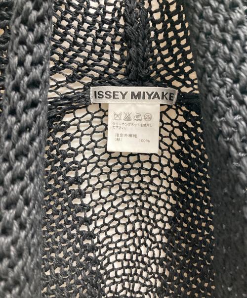 ISSEY MIYAKE（イッセイミヤケ）ISSEY MIYAKE (イッセイミヤケ) ペーパーメッシュカーディガン ブラック サイズ:2の古着・服飾アイテム