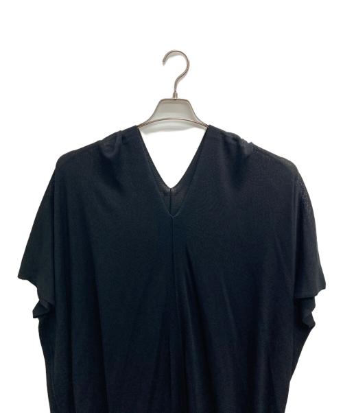 DEUXIEME CLASSE（ドゥーズィエム クラス）DEUXIEME CLASSE (ドゥーズィエム クラス) shake code ポンチョ(シェイクコードコードポンチョ) ブラック サイズ:表記無しの古着・服飾アイテム