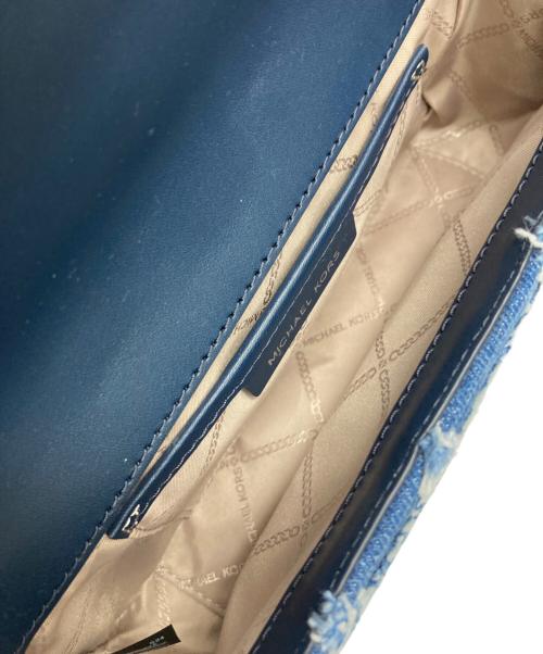 MICHAEL KORS（マイケル・コース）MICHAEL KORS (マイケルコース) トライベッカ フレイドデニム ラージ チェーン ショルダー インディゴの古着・服飾アイテム