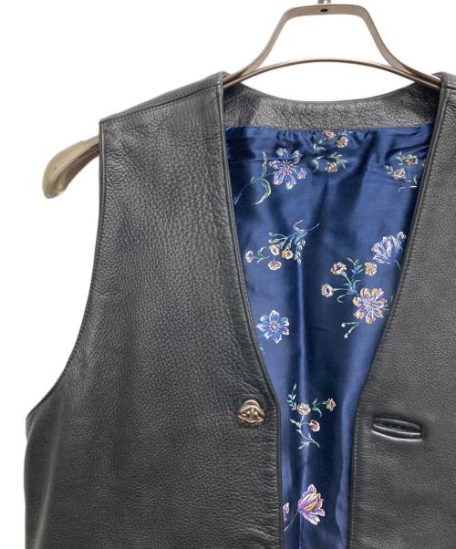 A&G（エーアンドジー）A&G (エーアンドジー) バッククロス レザーベスト ブラック サイズ:Sの古着・服飾アイテム