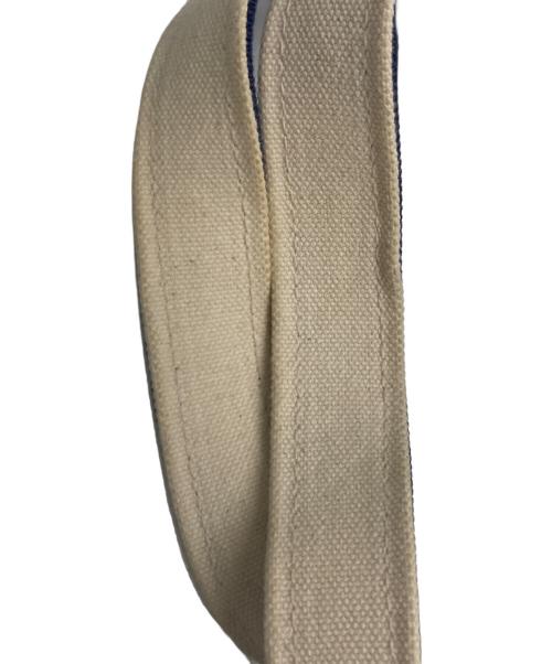 SITA PARANTICA（シータパランティカ）SITA PARANTICA (シータパランティカ) ターンロックハンドバッグ アイボリー×ブルーの古着・服飾アイテム