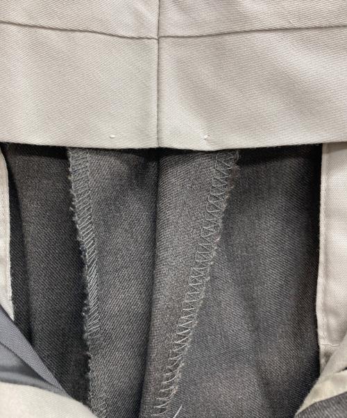 green label relaxing（グリーンレーベルリラクシング）green label relaxing (グリーンレーベルリラクシング) CANONICO サージ無地3Pセットアップスーツ ブラウン サイズ:44の古着・服飾アイテム