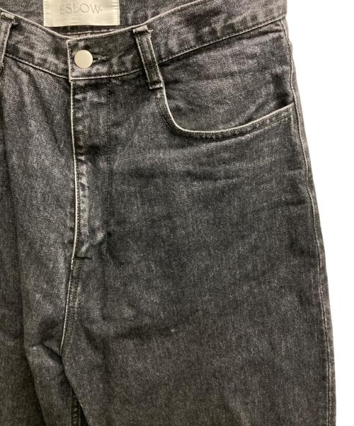 ESLOW（エスロー）ESLOW (エスロー) ストレートデニムパンツ ブラック サイズ:4の古着・服飾アイテム