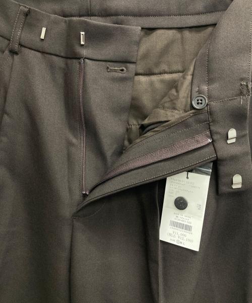 ajouter flow（アジューテフロー）ajouter flow (アジューテフロー) タックパンツ ブラウン サイズ:S 未使用品の古着・服飾アイテム