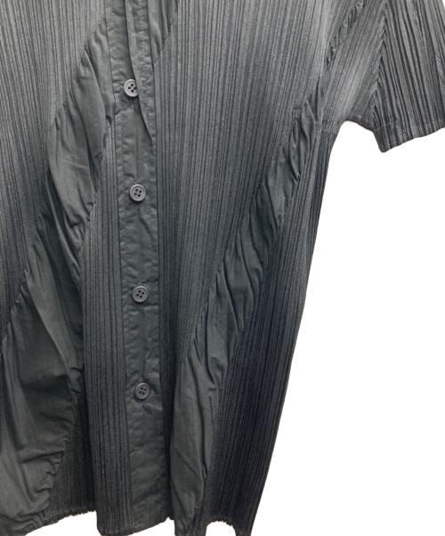 PLEATS PLEASE（プリーツプリーズ）PLEATS PLEASE (プリーツプリーズ) プリーツ切替シャツ ブラック サイズ:4の古着・服飾アイテム