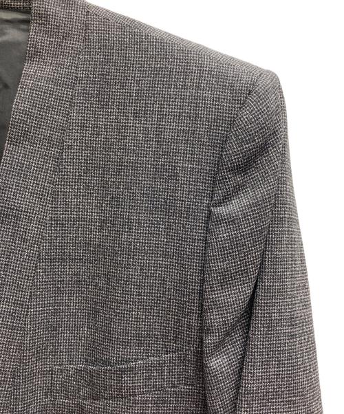 ISSEY MIYAKE（イッセイミヤケ）ISSEY MIYAKE (イッセイミヤケ) ノーカラージャケット グレー サイズ:Sの古着・服飾アイテム