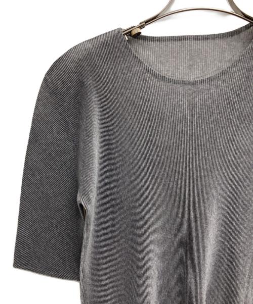 PLEATS PLEASE（プリーツプリーズ）PLEATS PLEASE (プリーツプリーズ) プリーツカットソー グレー サイズ:3の古着・服飾アイテム