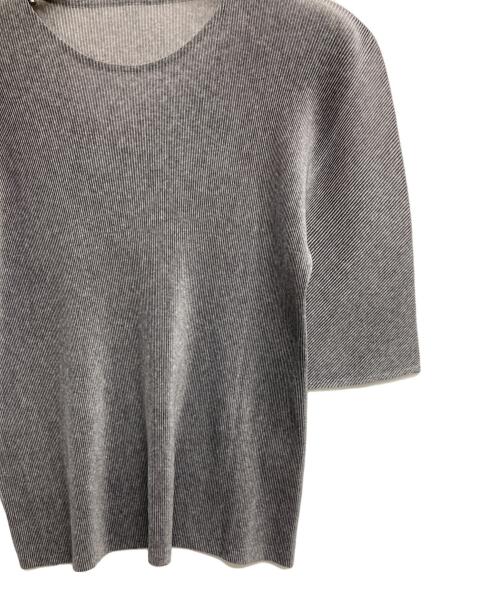 PLEATS PLEASE（プリーツプリーズ）PLEATS PLEASE (プリーツプリーズ) プリーツカットソー グレー サイズ:3の古着・服飾アイテム
