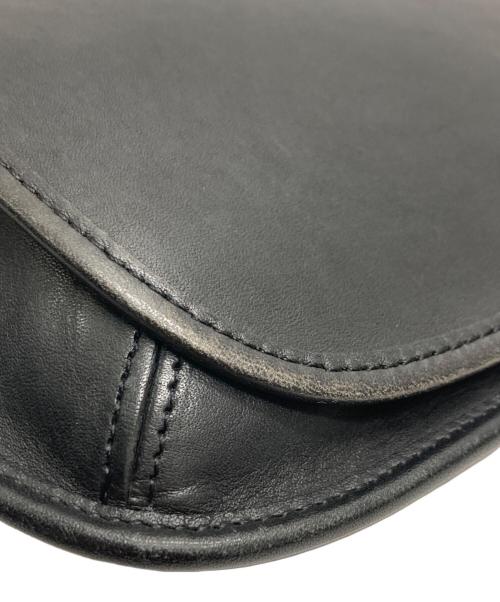 COACH（コーチ）COACH (コーチ) フラップショルダーバッグ ブラックの古着・服飾アイテム
