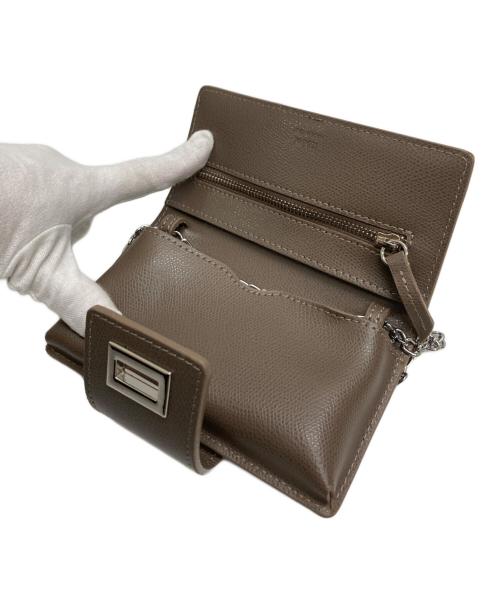 Hoaw.（ハァウ）Hoaw. (ハァウ) ウォレットチェーンショルダーバッグ グレージュの古着・服飾アイテム