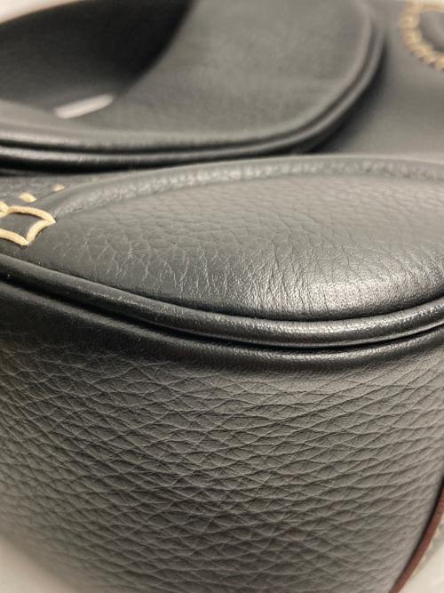 BURBERRY LONDON（バーバリーロンドン）BURBERRY LONDON (バーバリーロンドン) ステッチフラップワンショルダーバッグ ブラックの古着・服飾アイテム