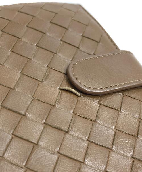 BOTTEGA VENETA（ボッテガベネタ）BOTTEGA VENETA (ボッテガベネタ) 2つ折りラウンドジップウォレット ブラウンの古着・服飾アイテム