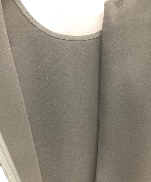 SCENTOF（セントオブ）SCENTOF (セントオブ) コンパクトブラウス ブラック サイズ:Free 未使用品の古着・服飾アイテム