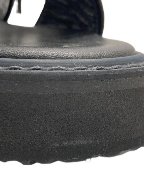 THE RERACS（ザ リラクス）THE RERACS (ザ リラクス) ターンロックサンダル ブラック サイズ:23.5cmの古着・服飾アイテム