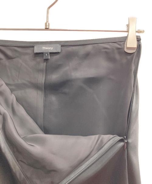 theory（セオリー）theory (セオリー) FLUID SATIN CL MIDI SK ブラック サイズ:S 未使用品の古着・服飾アイテム