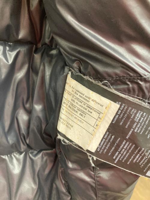 PRADA（プラダ）PRADA (プラダ) トライアングルロゴ ダウンベスト ブラック サイズ:48の古着・服飾アイテム