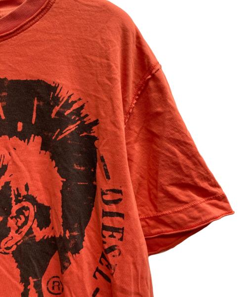 DIESEL（ディーゼル）DIESEL (ディーゼル) プリントTシャツ レッド サイズ:XLの古着・服飾アイテム