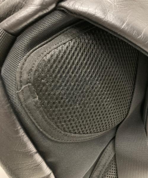 BROSKI&SUPPLY（ブロスキーアンドサプライ）BROSKI&SUPPLY (ブロスキーアンドサプライ) レザーボディーバッグ ブラックの古着・服飾アイテム