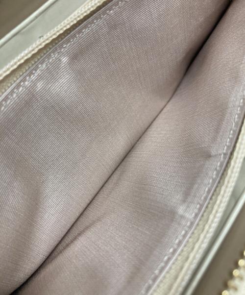 LANVIN en Bleu（ランバンオンブルー）LANVIN en Bleu (ランバンオンブルー) L字ロングウォレット ゴールドの古着・服飾アイテム