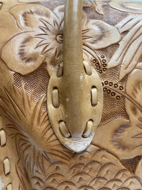 Carving Tribes（カービングトライブス）Carving Tribes (カービングトライブス) レザーハンドバッグ ブラウンの古着・服飾アイテム