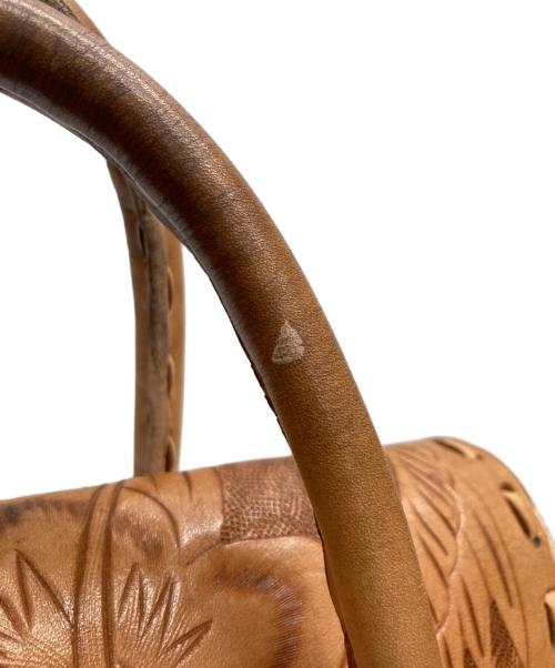 Carving Tribes（カービングトライブス）Carving Tribes (カービングトライブス) レザーハンドバッグ ブラウンの古着・服飾アイテム