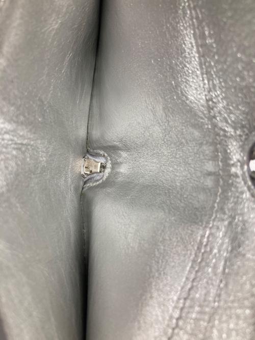 COMME des GARCONS（コムデギャルソン）COMME des GARCONS (コムデギャルソン) ZIP WALLET シルバーの古着・服飾アイテム