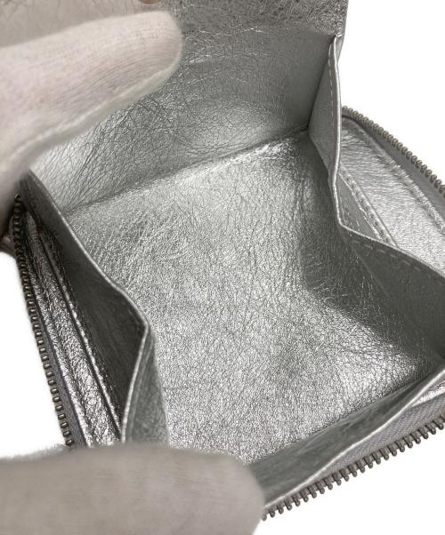 COMME des GARCONS（コムデギャルソン）COMME des GARCONS (コムデギャルソン) ZIP WALLET シルバーの古着・服飾アイテム