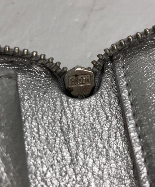 COMME des GARCONS（コムデギャルソン）COMME des GARCONS (コムデギャルソン) ZIP WALLET シルバーの古着・服飾アイテム