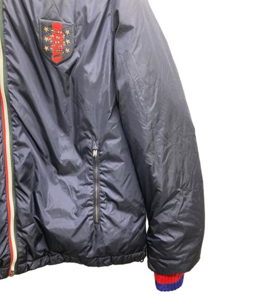 GUCCI（グッチ）GUCCI (グッチ) スネークワッペンダウンジャケット ネイビー サイズ:52の古着・服飾アイテム