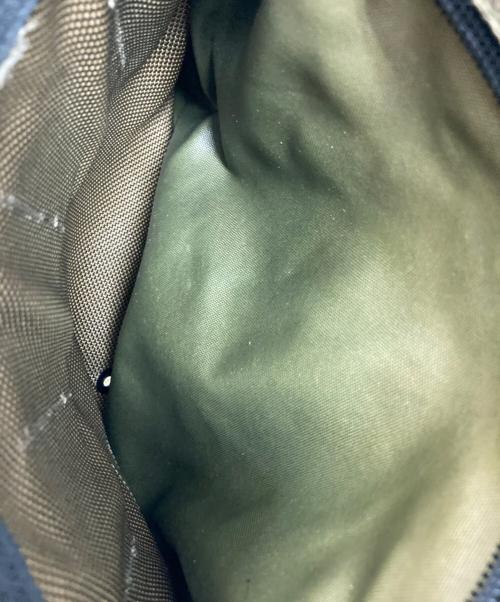 BRIEFING（ブリーフィング）BRIEFING (ブリーフィング) DAYTRIPPER S ショルダーバッグ オリーブの古着・服飾アイテム