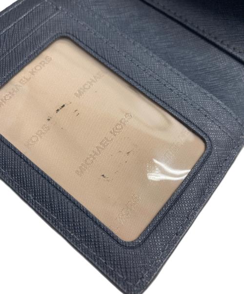 MICHAEL KORS（マイケル・コース）MICHAEL KORS (マイケルコース) 3つ折り財布 ネイビーの古着・服飾アイテム