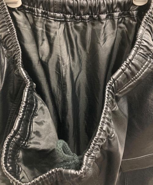 FREAK'S STORE（フリークスストア）FREAK'S STORE (フリークストア) フェイクレザーカーゴパンツ ブラック サイズ:Mの古着・服飾アイテム