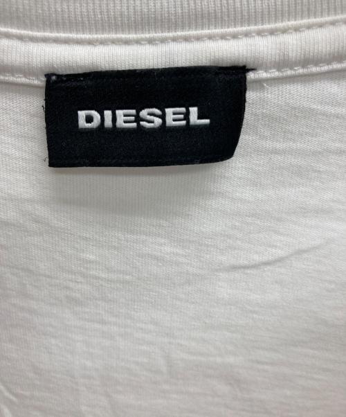 DIESEL（ディーゼル）DIESEL (ディーゼル) T-Diego-DivロゴワッペンTシャツ ホワイト サイズ:Mの古着・服飾アイテム