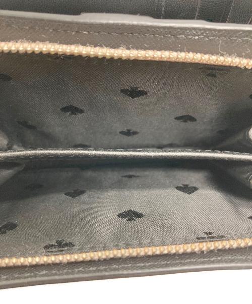 Kate Spade（ケイトスペード）Kate Spade (ケイトスペード) 2つ折り財布 ベージュ×ブラックの古着・服飾アイテム