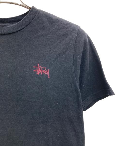 stussy（ステューシー）stussy (ステューシー) ロゴプリントTシャツ ブラック サイズ:Sの古着・服飾アイテム