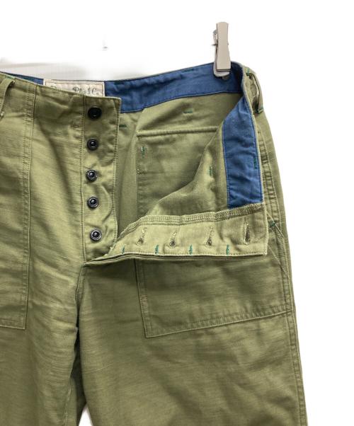 BURGUS PLUS（バーガスプラス）BURGUS PLUS (バーガスプラス) ベイカーパンツ オリーブ サイズ:32の古着・服飾アイテム